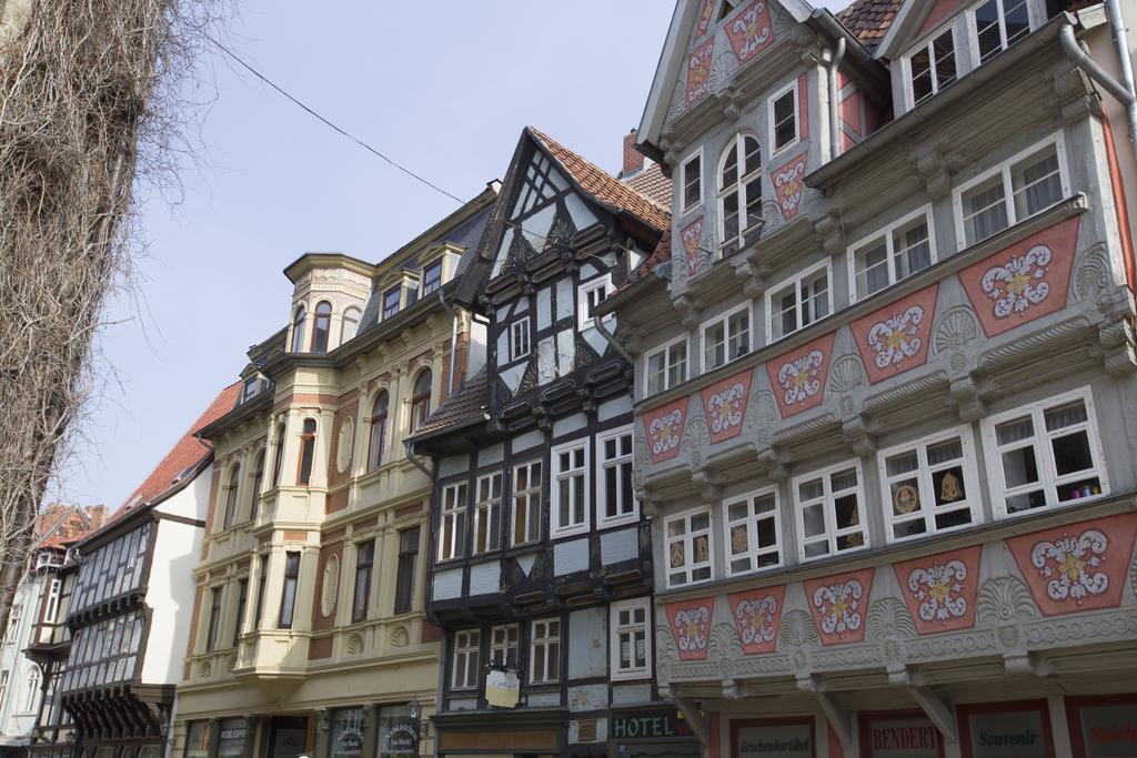 Apartment Am Rathaus Quedlinburg Room photo